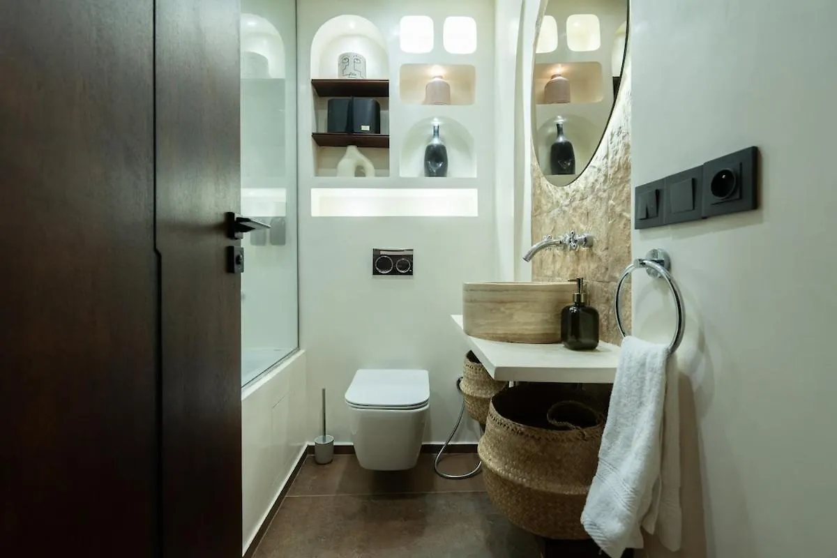 Central Cosy 2Br 2 Baths, Balcony & Clear View Casablanca